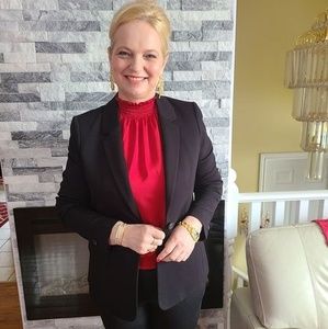 Meet your Posher, Ismeta